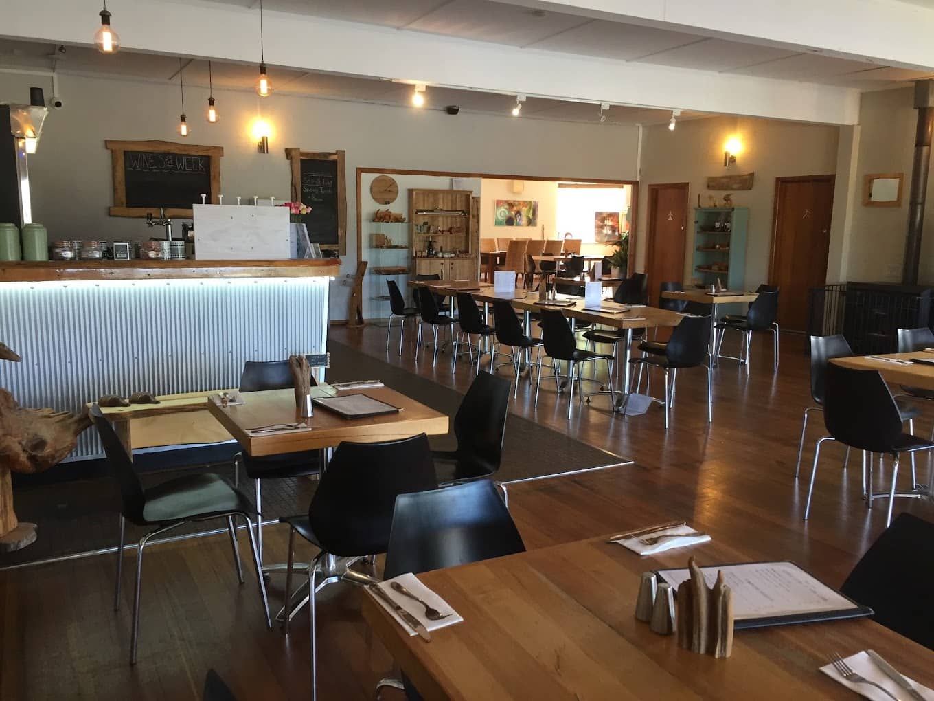 Moorings Restaurant & Bar